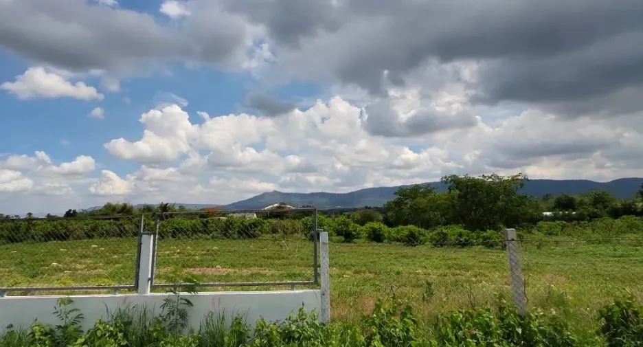 À vendre terrain à Pak Chong, Nakhon Ratchasima