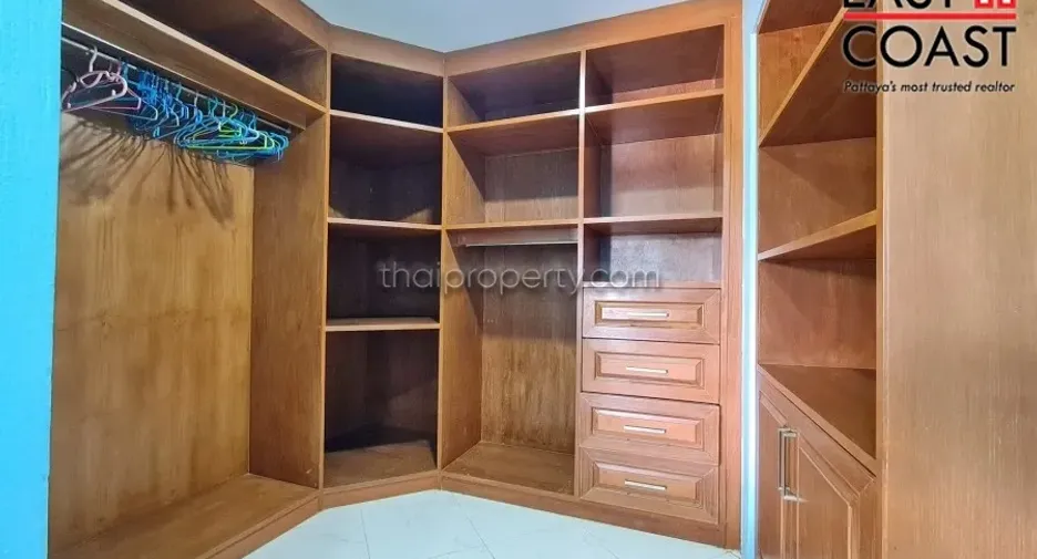 For rent 1 bed condo in Bang Lamung, Chonburi