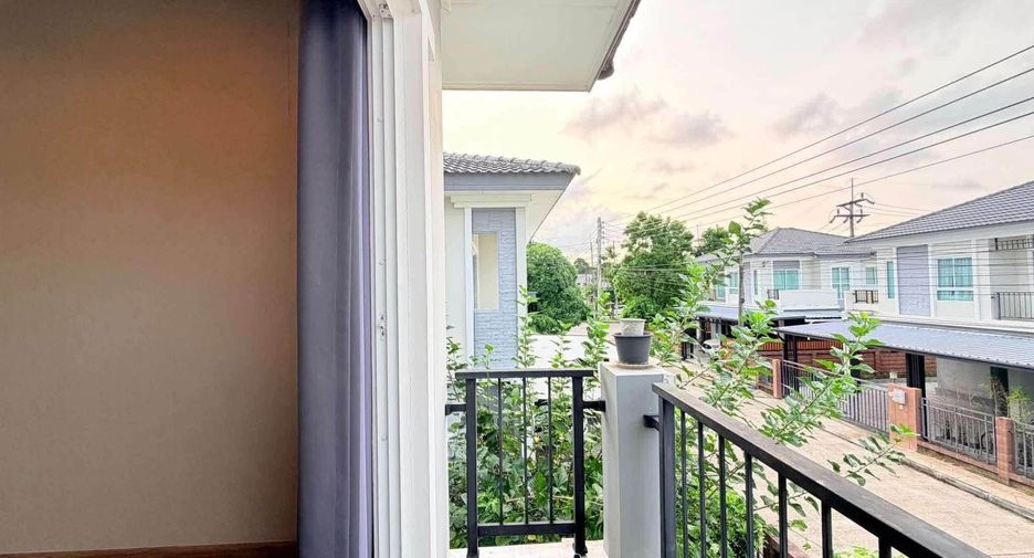 Haus zur Miete mit 3 Zimmer in Mueang Phuket, Phuket