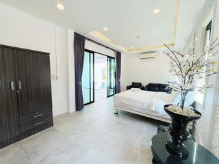 For rent 4 bedrooms villa in Hua Hin, Prachuap Khiri Khan
