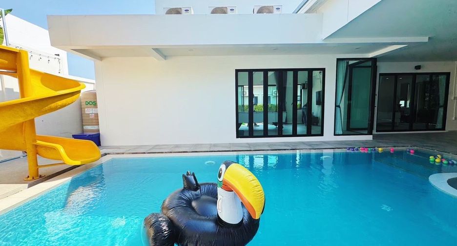 For rent 4 bedrooms villa in Hua Hin, Prachuap Khiri Khan