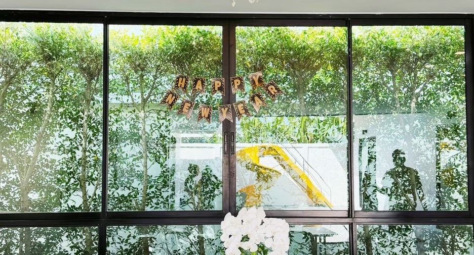 For rent 4 bedrooms villa in Hua Hin, Prachuap Khiri Khan