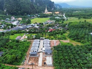 出售 3 卧室 独立屋 在 Mueang Krabi, Krabi