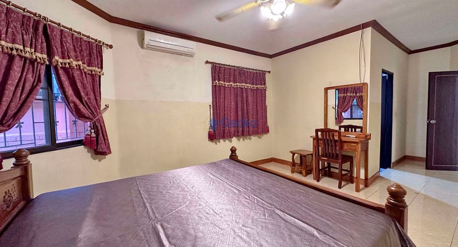 出租 3 卧室 独立屋 在 Bang Lamung, Chon Buri