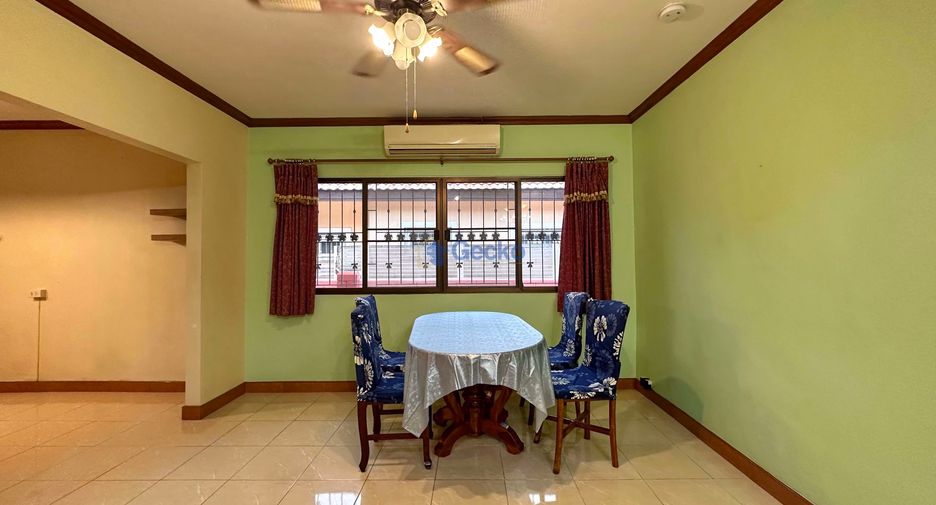 出租 3 卧室 独立屋 在 Bang Lamung, Chon Buri