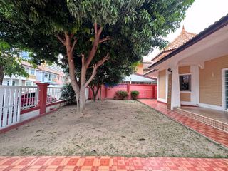 出租 3 卧室 独立屋 在 Bang Lamung, Chon Buri