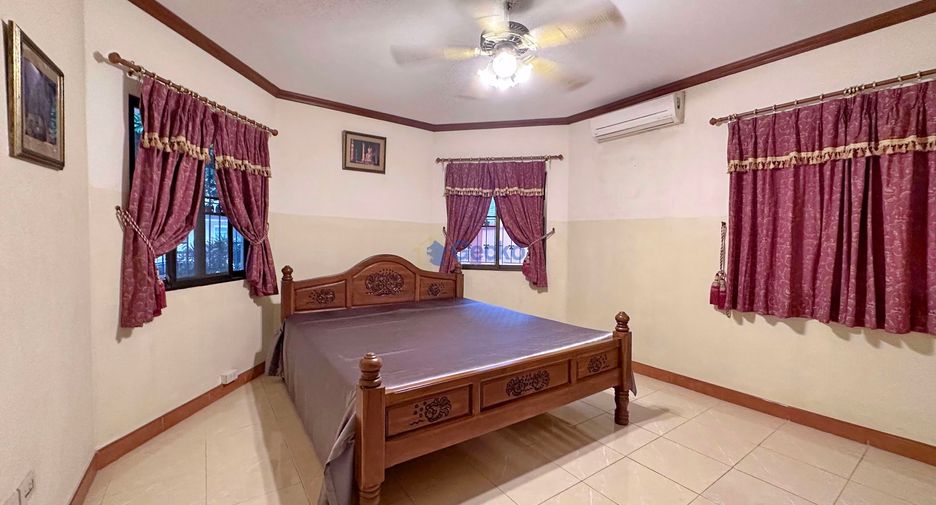 出租 3 卧室 独立屋 在 Bang Lamung, Chon Buri