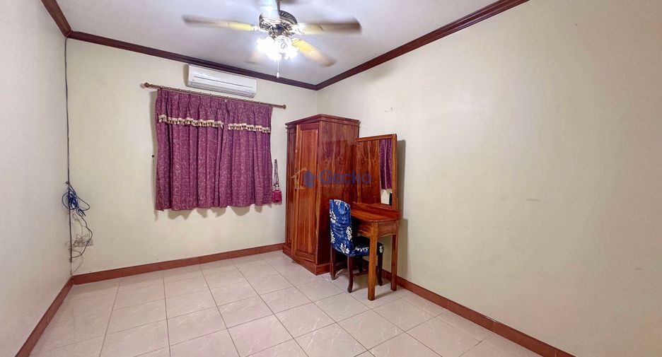 出租 3 卧室 独立屋 在 Bang Lamung, Chon Buri