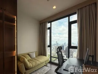 For rent 2 bedrooms condo in Ratchathewi, Bangkok