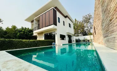 À vendre 4 chambres villa à Hang Dong, Chiang Mai