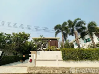 For sale 4 bedrooms villa in Hang Dong, Chiang Mai