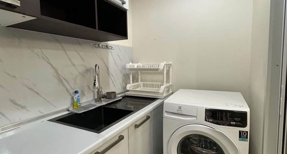 For rent 2 bedrooms condo in Phasi Charoen, Bangkok