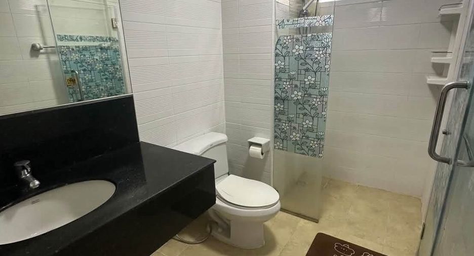 For rent 2 bedrooms condo in Phasi Charoen, Bangkok