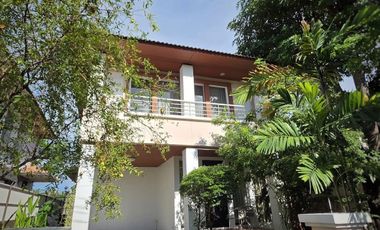 For rent 2 bedrooms house in Wang Thonglang, Bangkok