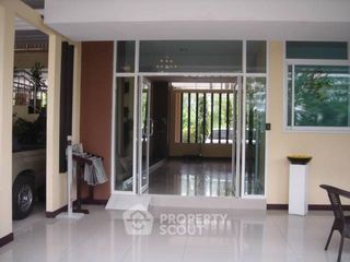 出租 和 出售 1 卧室 公寓 在 Cha-Am, Phetchaburi
