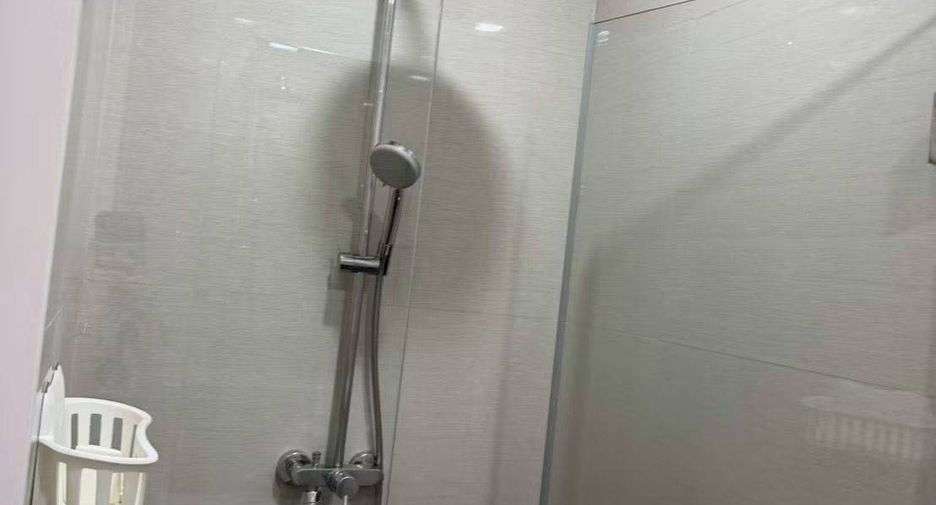 À louer et à vendre 1 chambre condo à Khlong Toei, Bangkok