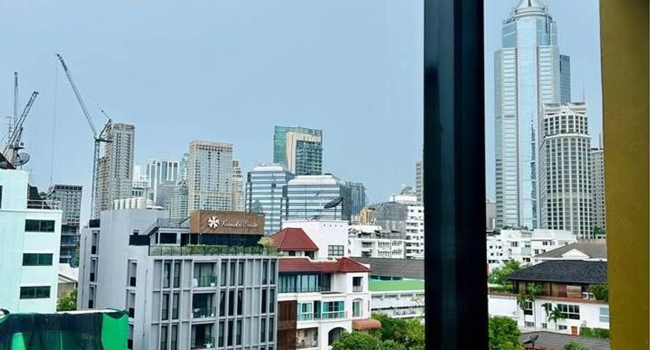 For sale 1 bed condo in Pathum Wan, Bangkok