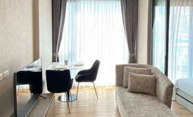 For rent and for sale 1 bed condo in Huai Khwang, Bangkok