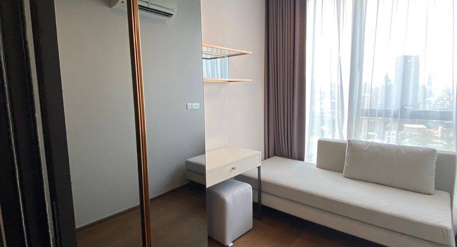 Condo en alquiler de 1 habitaciones en Khlong Toei, Bangkok