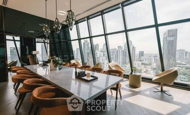 Condo en alquiler de 1 habitaciones en Khlong Toei, Bangkok