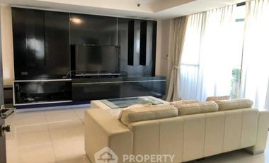 For sale 1 bed condo in Khlong Toei, Bangkok