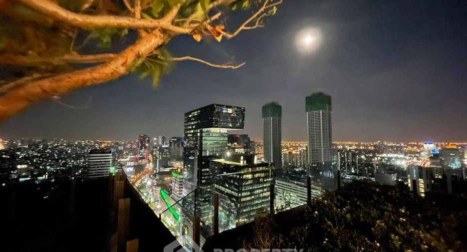 For sale 1 bed condo in Huai Khwang, Bangkok