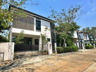 For sale 4 bedrooms house in Bang Khun Thian, Bangkok
