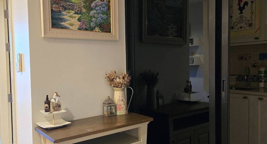 For sale 1 bed condo in Phaya Thai, Bangkok