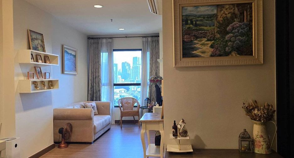 For sale 1 bed condo in Phaya Thai, Bangkok