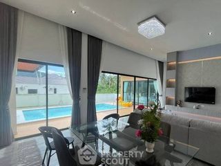 For sale 3 bedrooms house in Si Racha, Chonburi