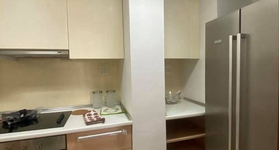 Wohnung zur Miete und zum Kauf mit 3 Zimmer in Phra Khanong, Bangkok