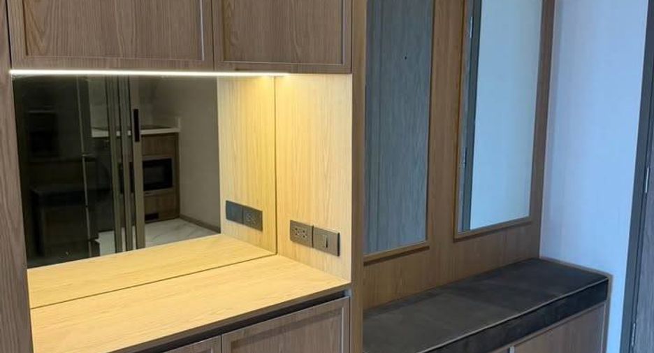 For sale 2 bedrooms condo in Watthana, Bangkok