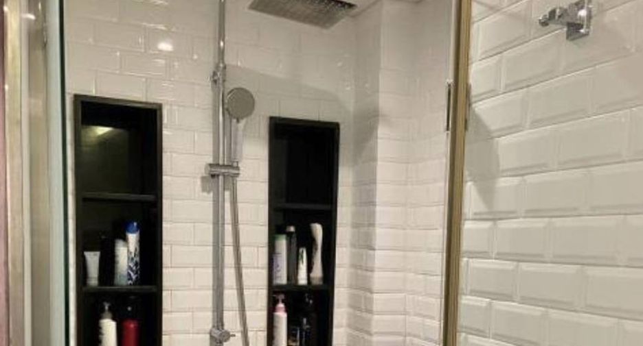 For sale 3 ベッドルーム condo in Watthana, Bangkok