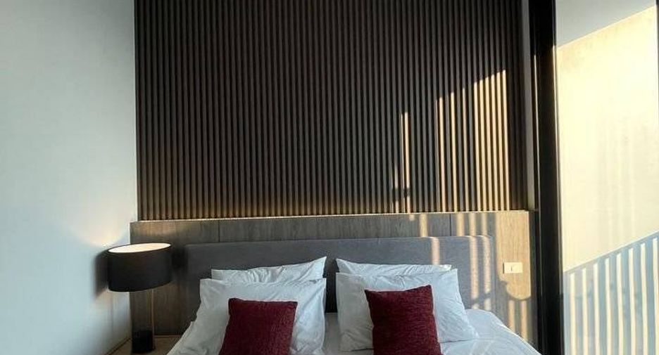 For sale 2 bedrooms condo in Watthana, Bangkok