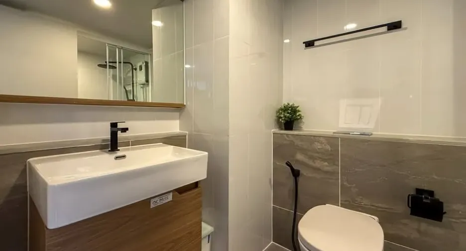 Wohnung zur Miete mit 1 Zimmer in Khlong Toei, Bangkok