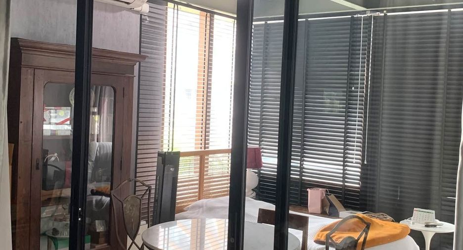 Wohnung zum Kauf und zur Miete mit 3 Zimmer in Khlong Toei, Bangkok