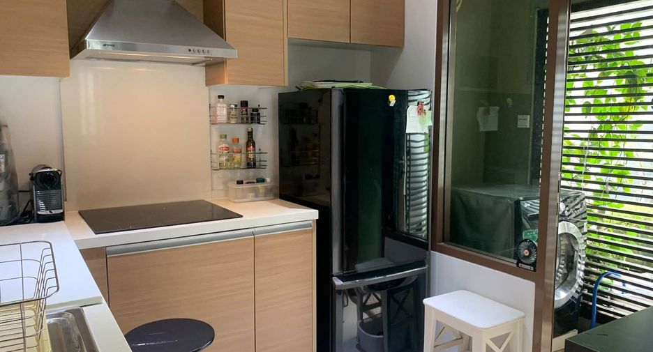 Wohnung zum Kauf und zur Miete mit 3 Zimmer in Khlong Toei, Bangkok