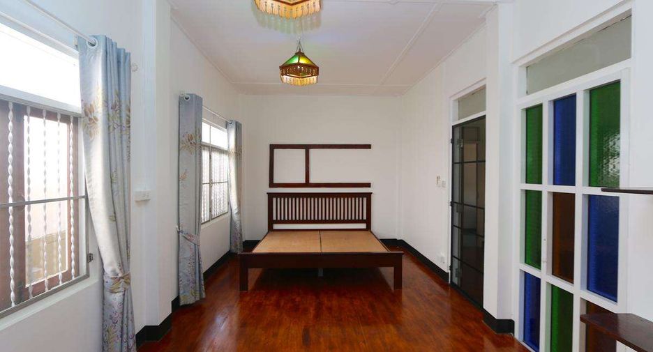 For rent 2 bedrooms house in Mueang Chiang Mai, Chiang Mai