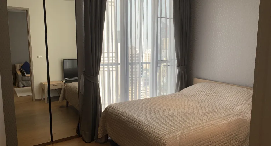 For rent 1 bed condo in Khlong Toei, Bangkok