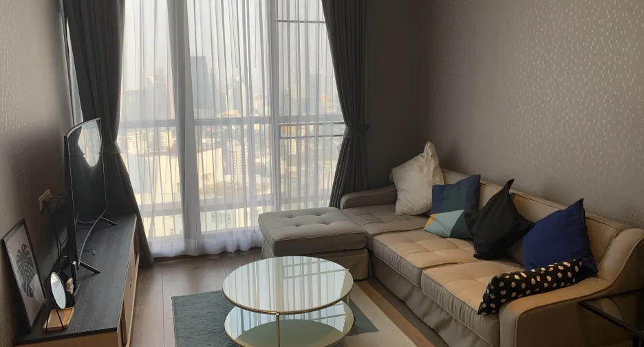 For rent 1 bed condo in Khlong Toei, Bangkok