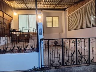 Haus zur Miete mit 3 Zimmer in Mueang Phuket, Phuket
