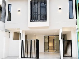 For sale 3 bedrooms house in Mueang Phuket, Phuket
