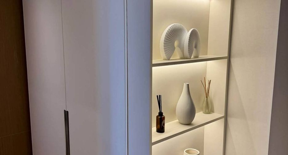 For rent 1 bed condo in Bang Rak, Bangkok