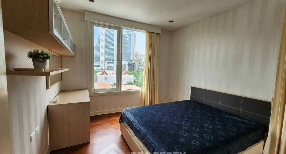 Condo en alquiler de 2 habitaciones en Khlong Toei, Bangkok