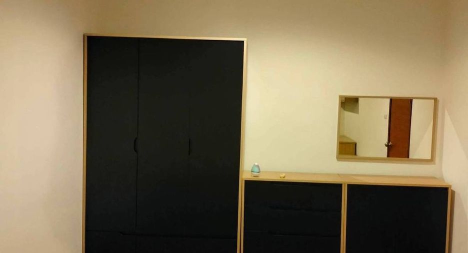 For rent 1 bed condo in Khlong San, Bangkok