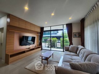 出租 3 卧室 独立屋 在 Bang Kapi, 曼谷