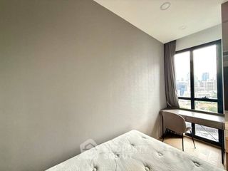 Wohnung zur Miete mit 1 Zimmer in Bang Rak, Bangkok