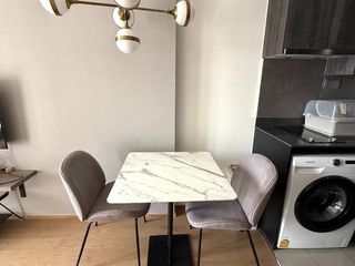 Wohnung zur Miete mit 1 Zimmer in Bang Rak, Bangkok