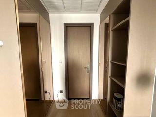 Wohnung zur Miete mit 1 Zimmer in Bang Rak, Bangkok