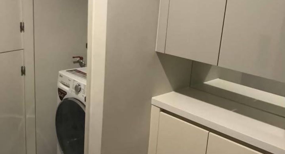For rent 1 bed condo in Pathum Wan, Bangkok